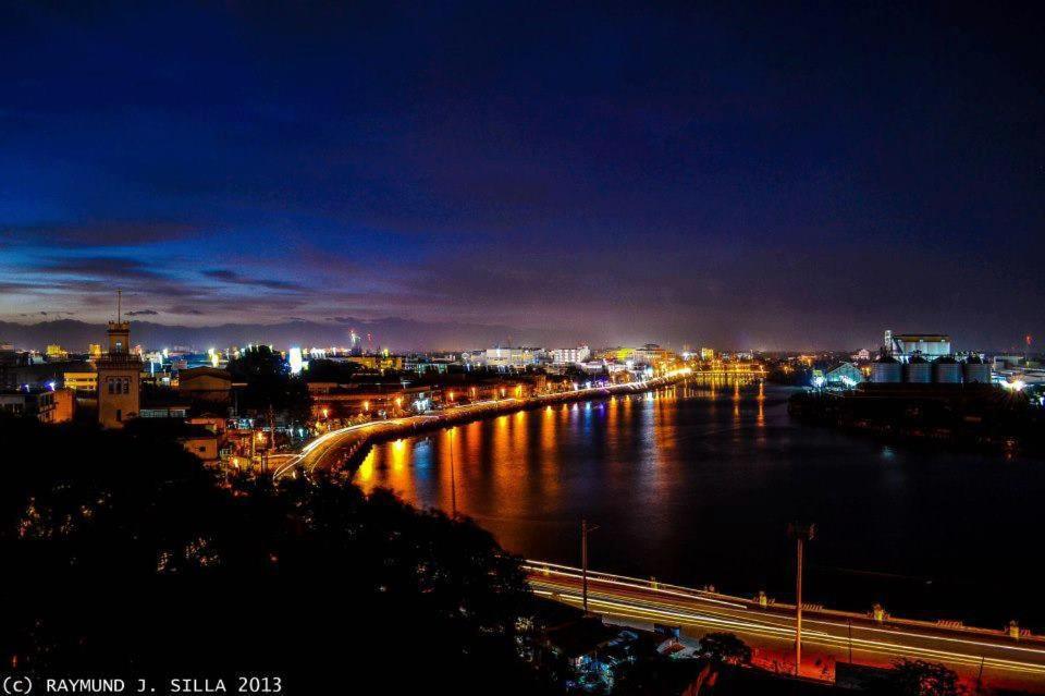 Aparthotel Avida Atria T2-F ,5Mins To Festive Walk And 4 Mins To Iloilo Convention Center Exterior foto